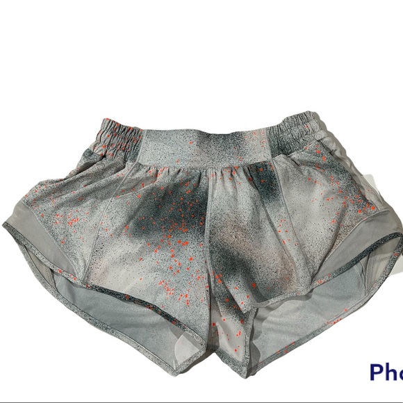 Nwt Lululemon Hotty Hot Reflective Shorts